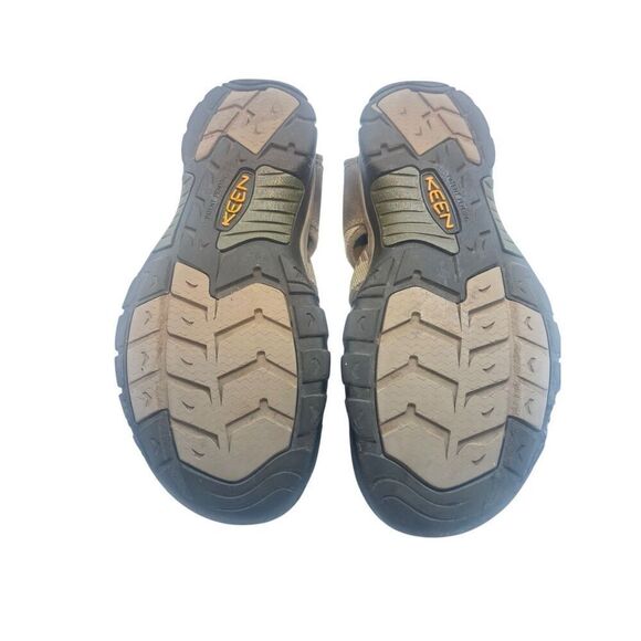 Keen Newport H2 sandals, men’s size 10. - Picture 8 of 11